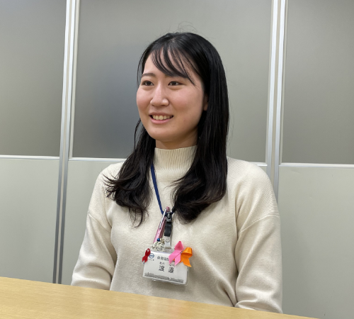 デジタルガバメント推進室 保健福祉推進課 主事 渡邉 麻友香様